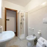 Casa Dolce Casa 50m From - Happy Appartement Stresa