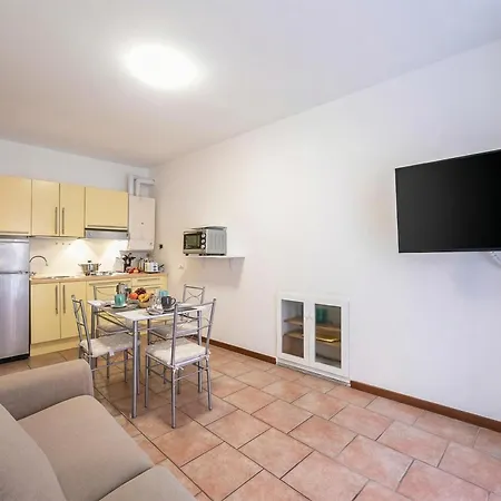 Casa Dolce Casa Central Stresa Apt 50M From Lake - Happy Rentals Appartamento