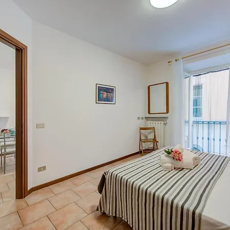 Casa Dolce Casa 50m From - Happy